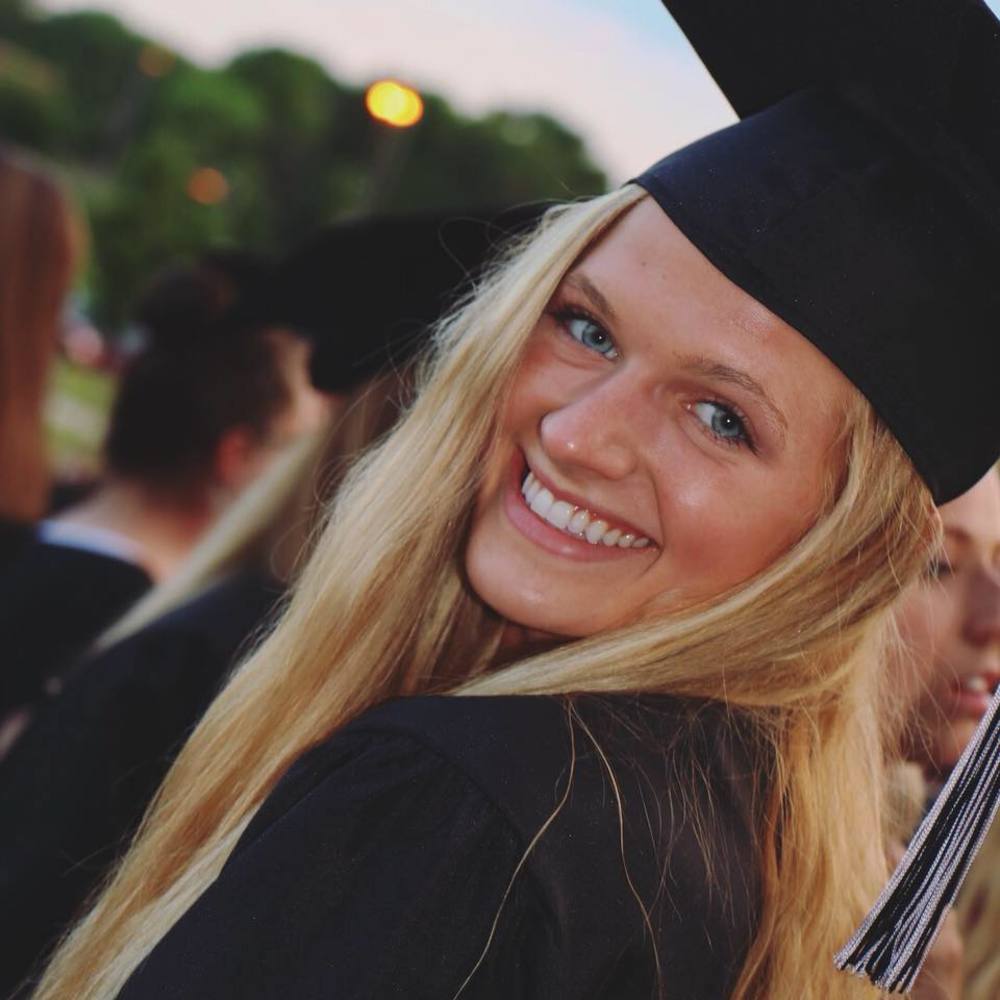 Meet your Posher, Marisa